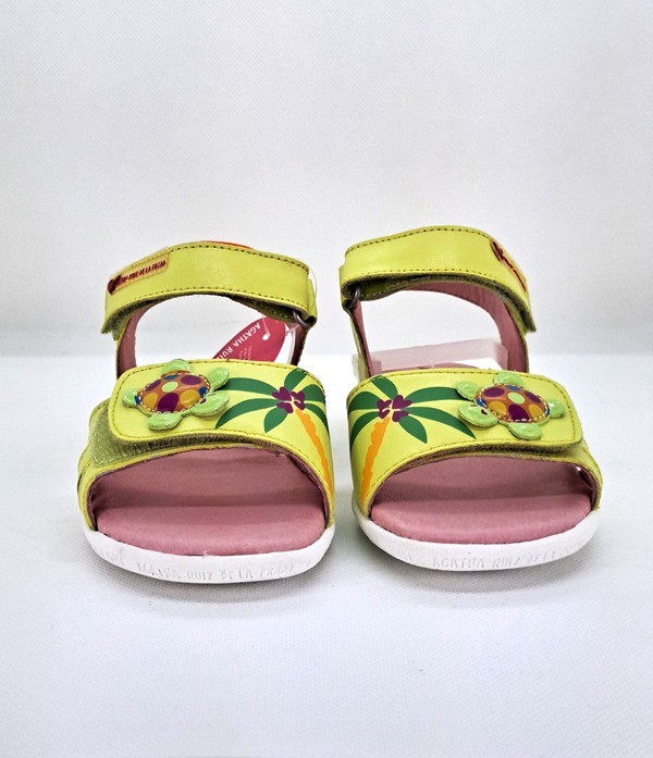 Agatha Ruiz de La Prada sandales