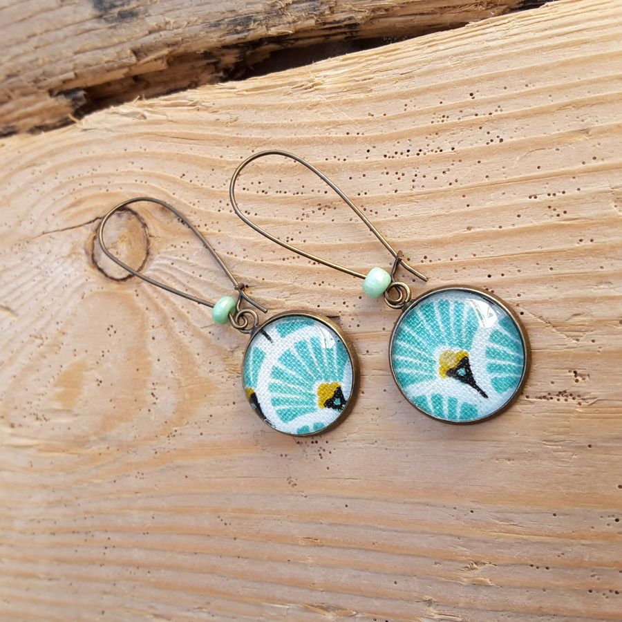 Boucles d&rsquo;oreilles en tissu japonais – Image 5