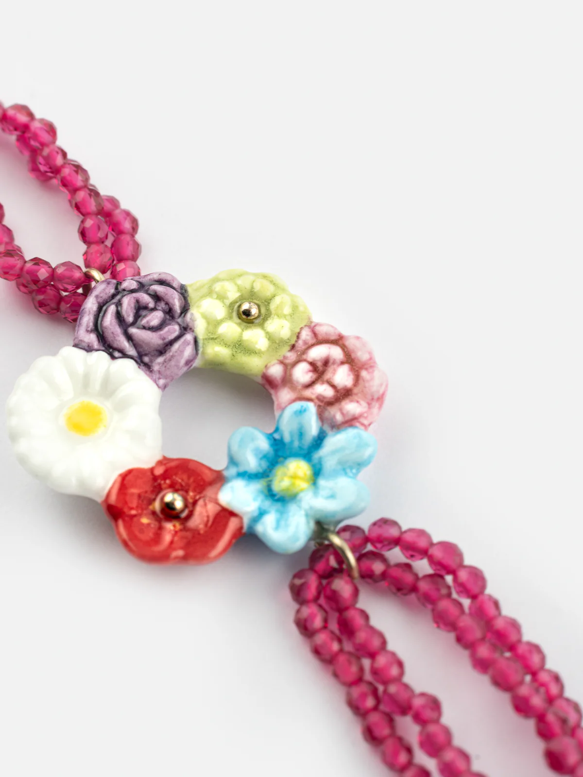Bracelet perles et couronne de fleurs – Image 3