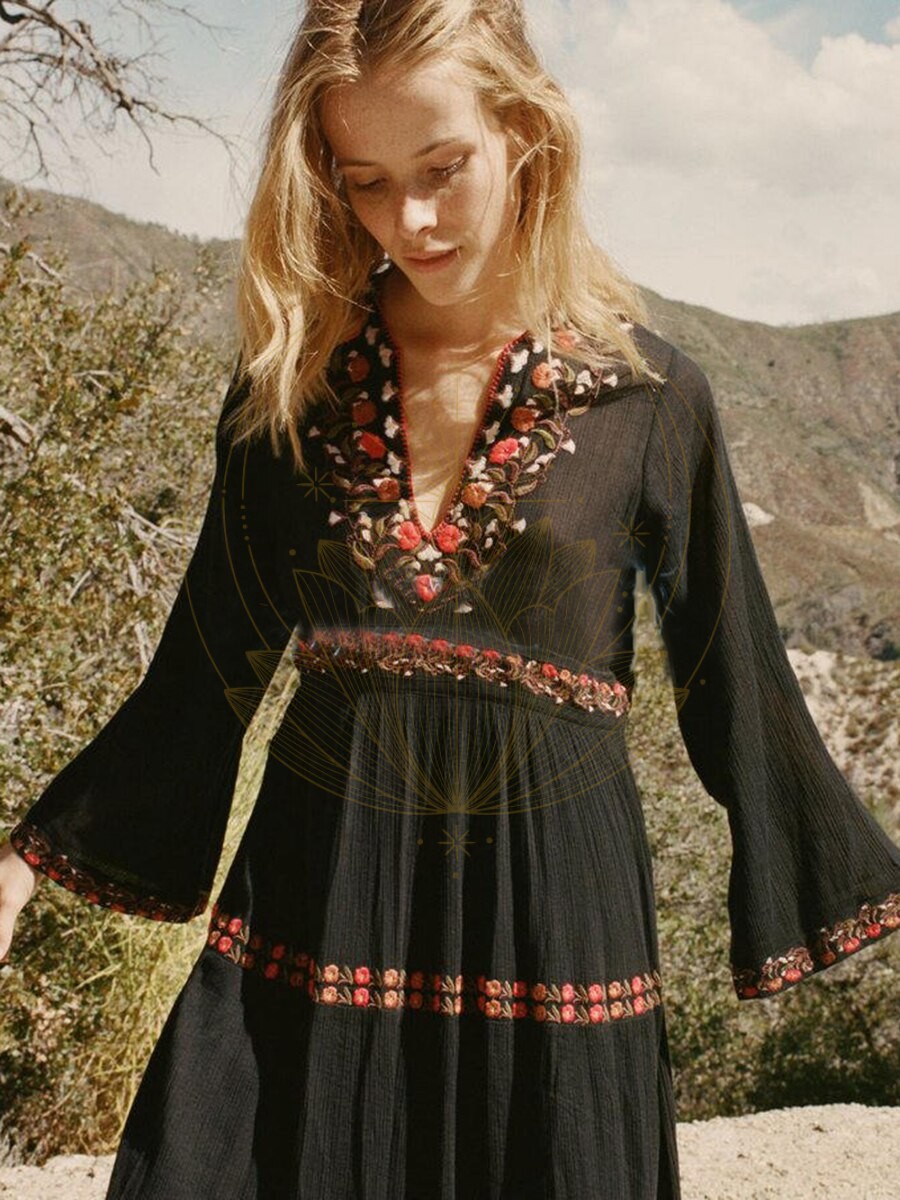 Robe Longue Bohème Dentelle Noire – Image 9