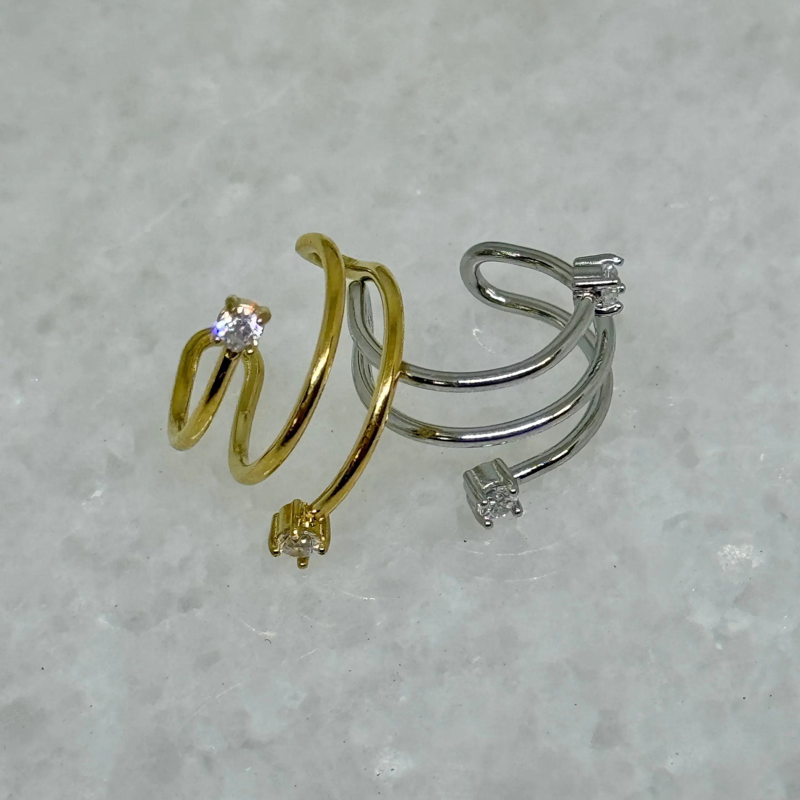 Earcuff Sparkle Twist – Image 3