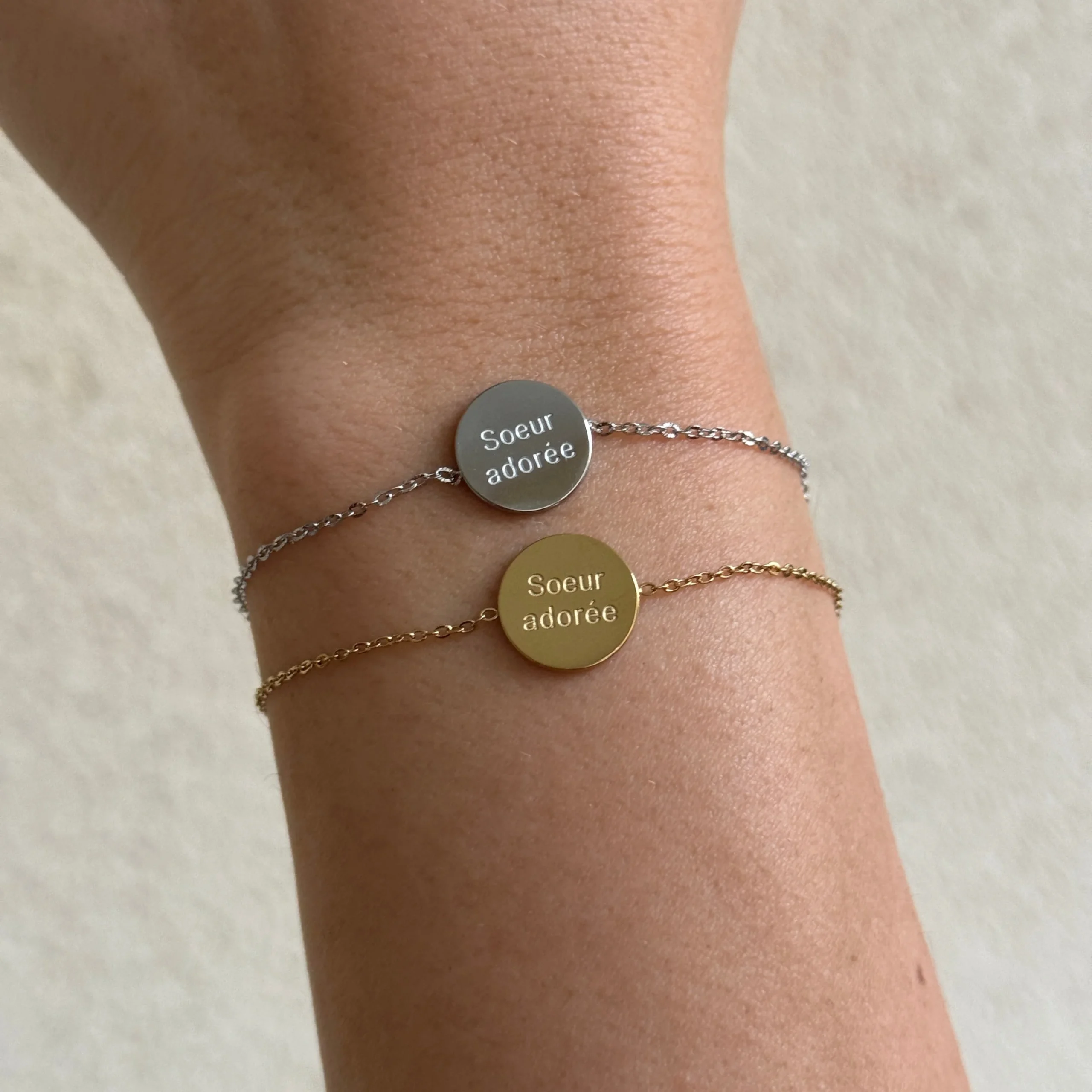 Bracelet gravure "Sœur adorée" – Image 2