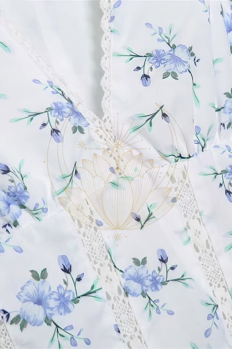 Robe Bohème Courte Volantée à Encolure en V – Image 4