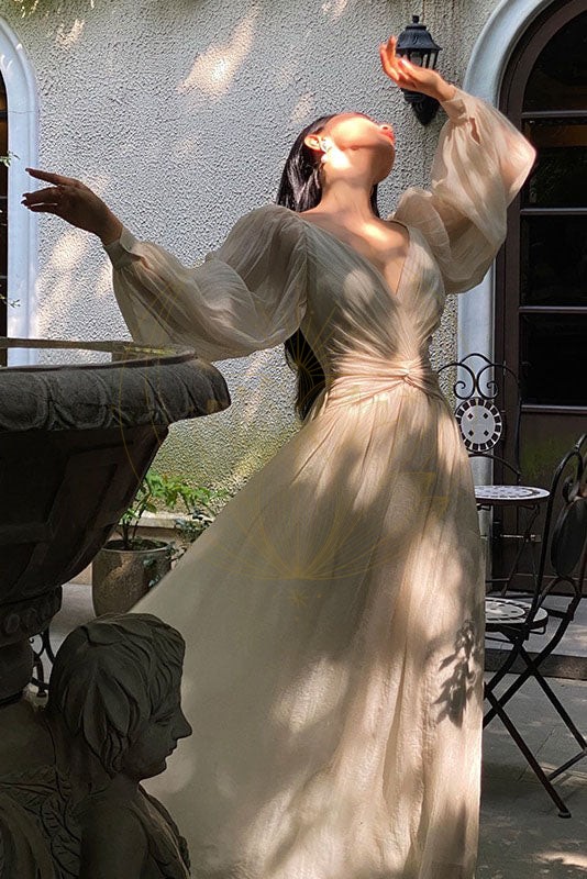 Robe Bohème Plissée Beige – Honorine