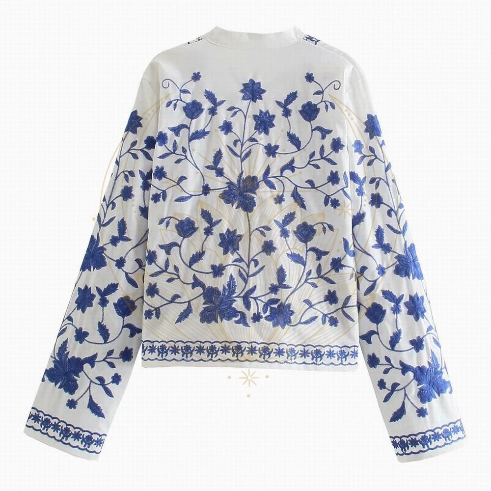 Blouse en coton avec broderie bleue – Image 3