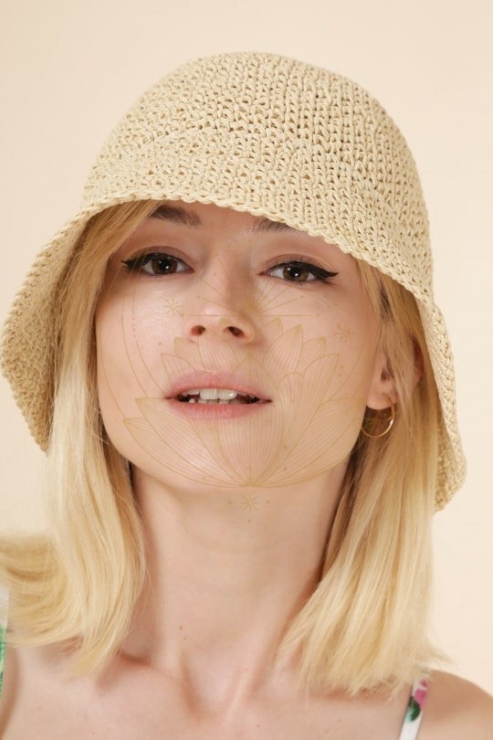 Chapeau Cloche Beige – Image 3