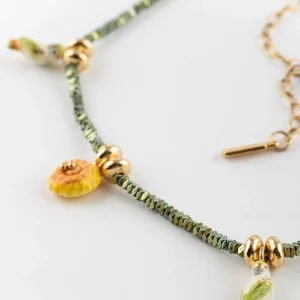 Collier perles d'hématite perruches et pissenlits