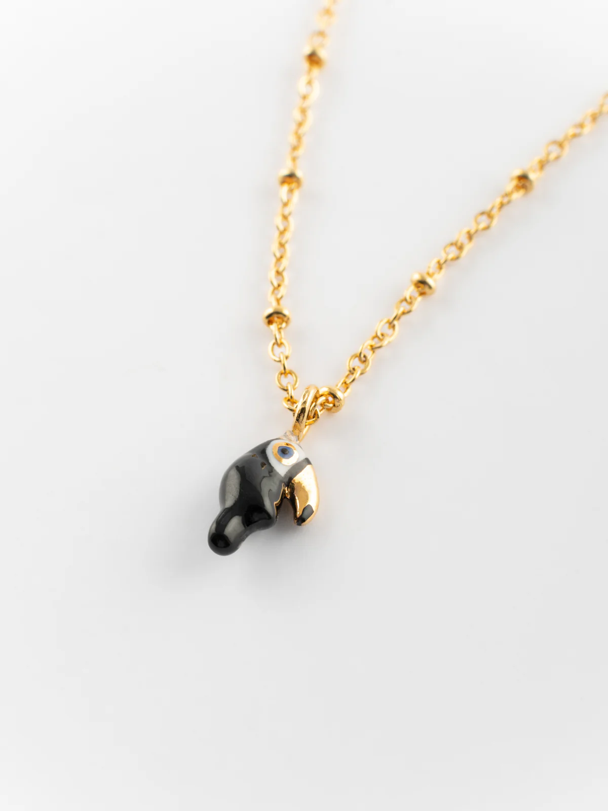 Collier toucan