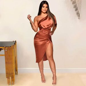 Robe Cuivre Satin